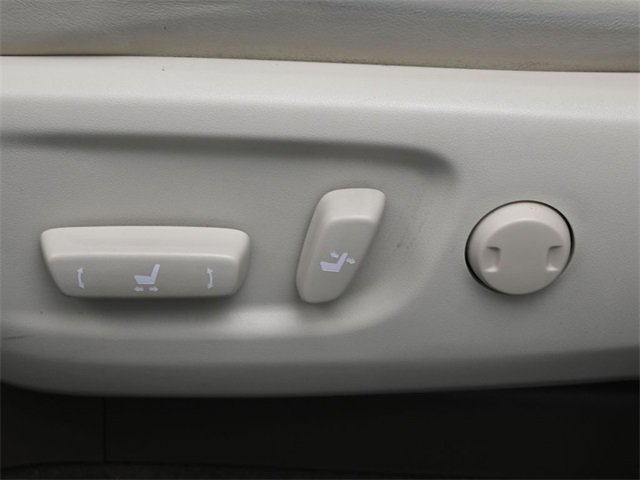 Used 2017 Lexus GX 460 image 20