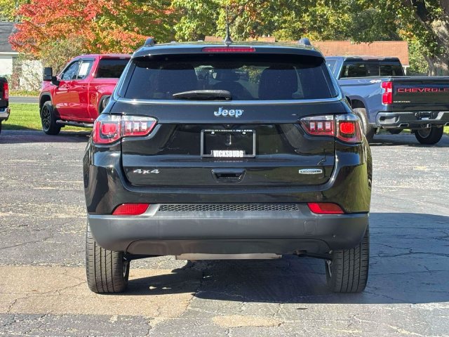 Used 2022 Jeep Compass Latitude AWD/4WD image 35