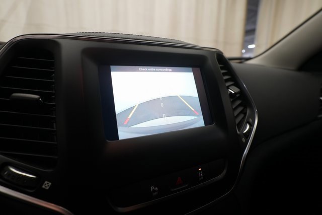 Used 2021 Jeep Cherokee Latitude Lux image 19