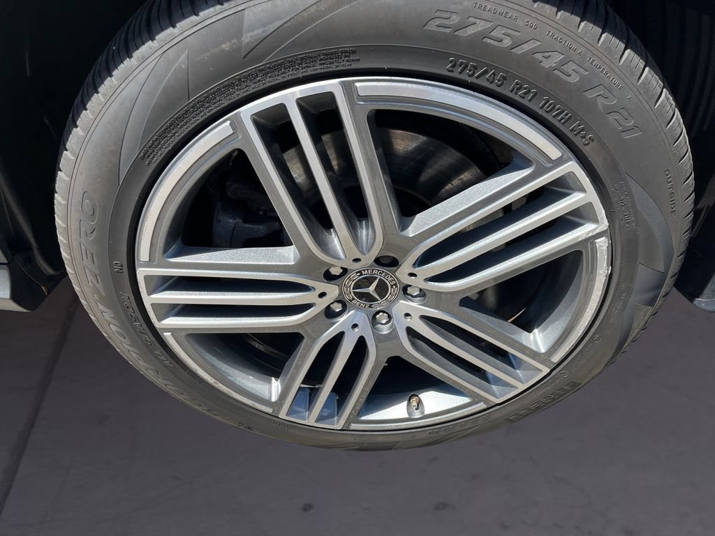 Used 2025 Mercedes-Benz GLS 450 4MATIC image 14