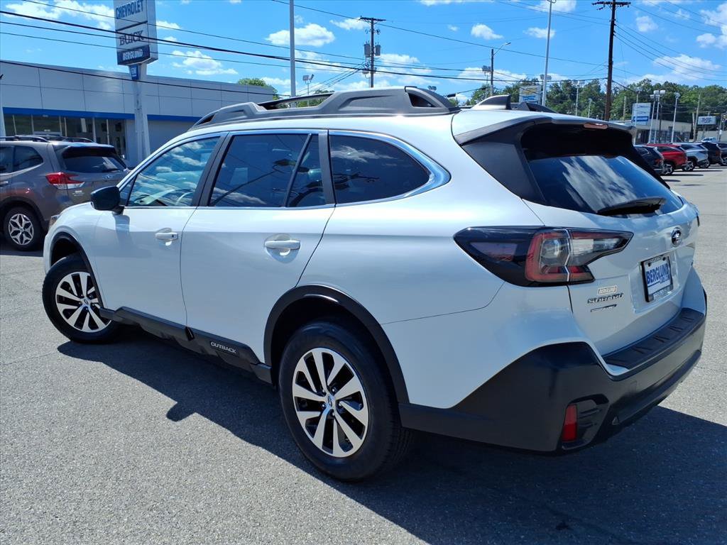 Used 2021 Subaru Outback AWD/4WD image 6