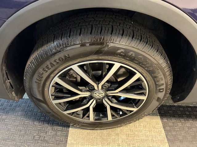Certified 2021 Volkswagen Tiguan SE FWD image 8