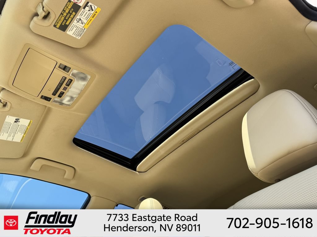 Certified 2016 Toyota Highlander Limited FWD image 9