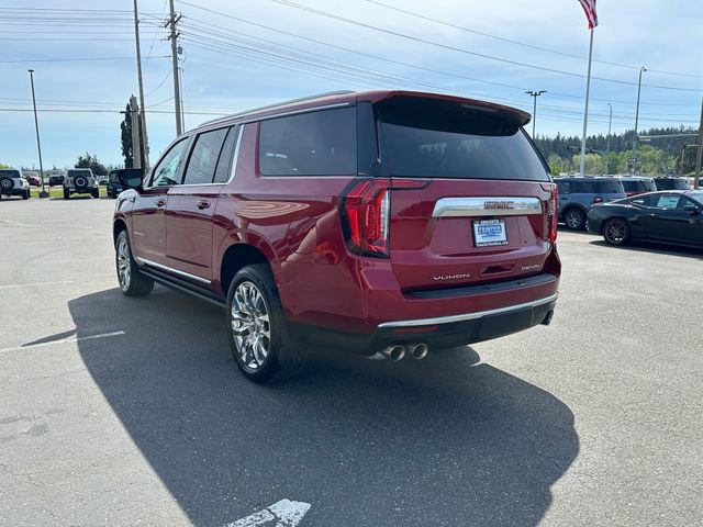 Used 2022 GMC Yukon XL Denali AWD/4WD image 4
