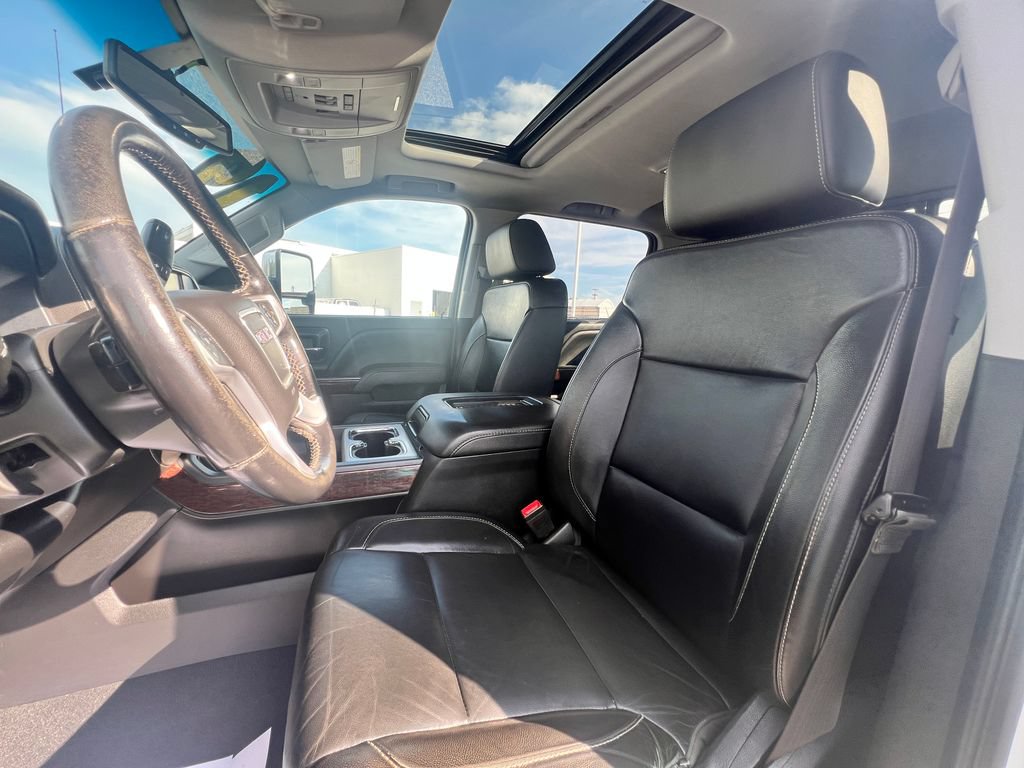 Used 2019 GMC Sierra 2500 SLT AWD/4WD image 17
