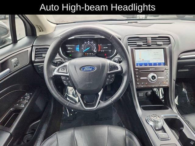 Used 2020 Ford Fusion Titanium image 23