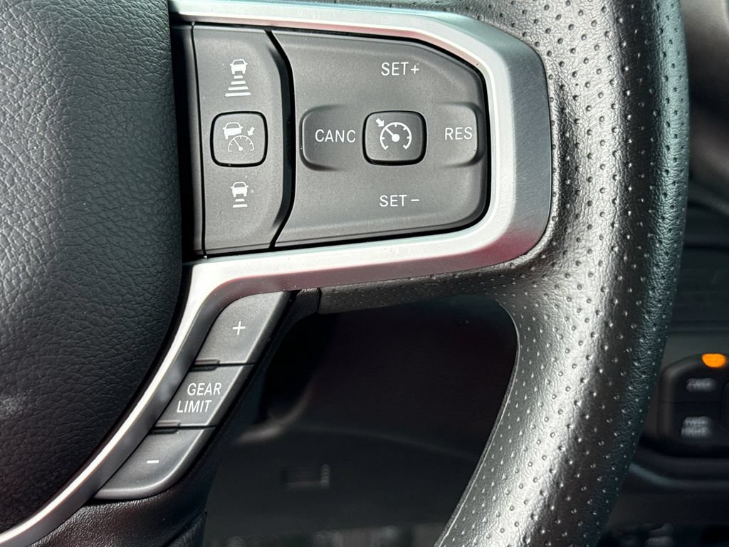 New 2026 RAM 5500 Tradesman AWD/4WD image 24