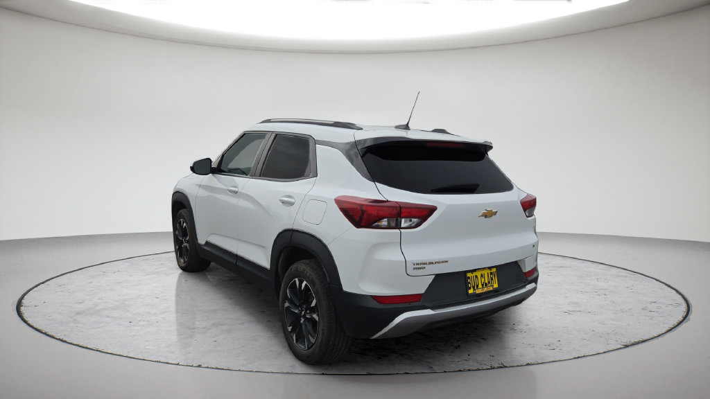 Used 2023 Chevrolet TrailBlazer LT AWD/4WD image 15