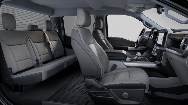 New 2025 Ford F150 Lightning XLT image 27