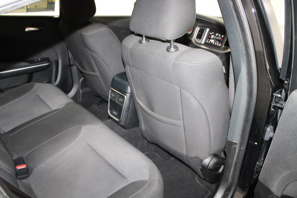 Used 2022 Dodge Charger SXT RWD image 27