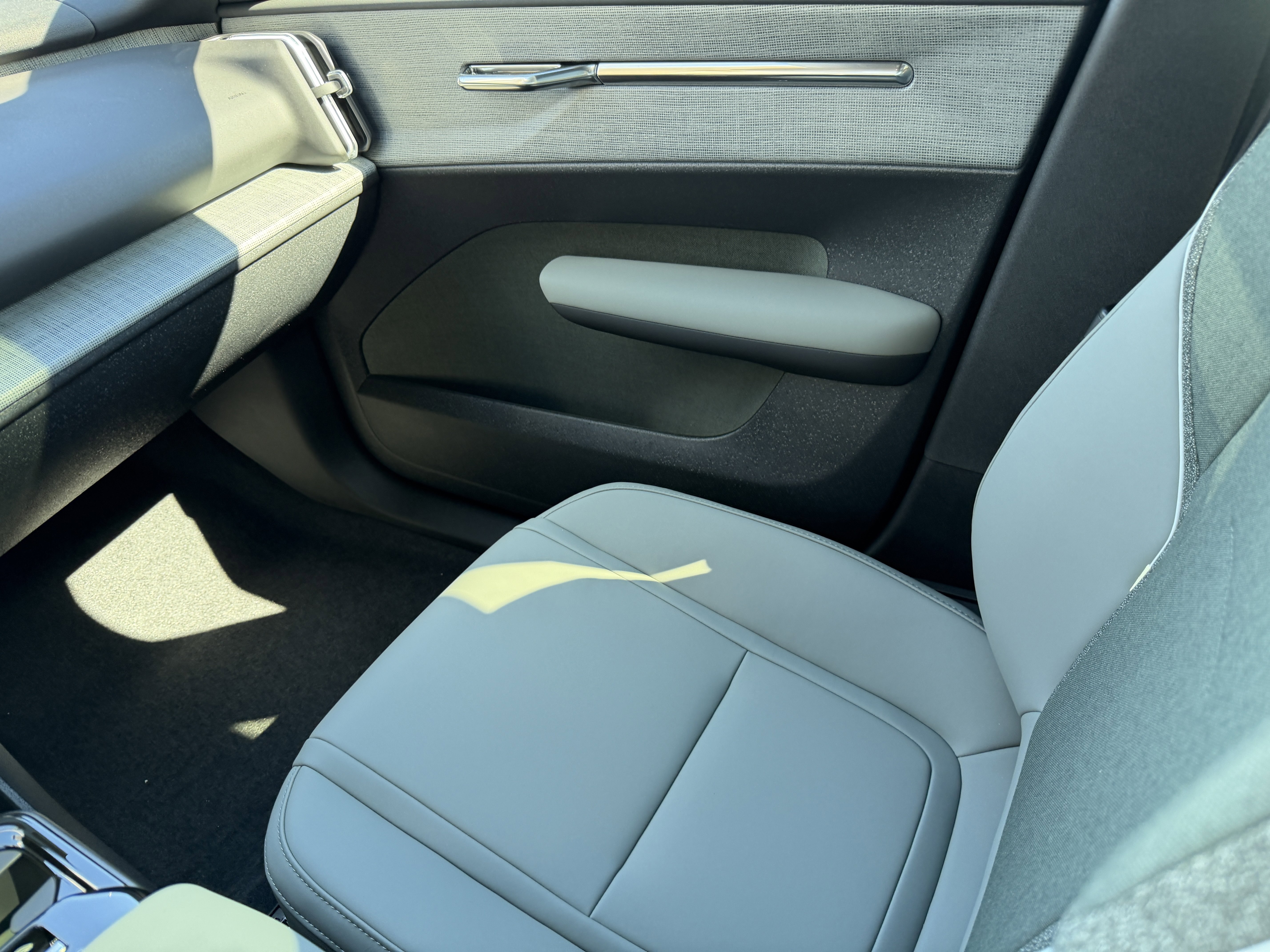 New 2026 Volvo EX30 Plus image 15