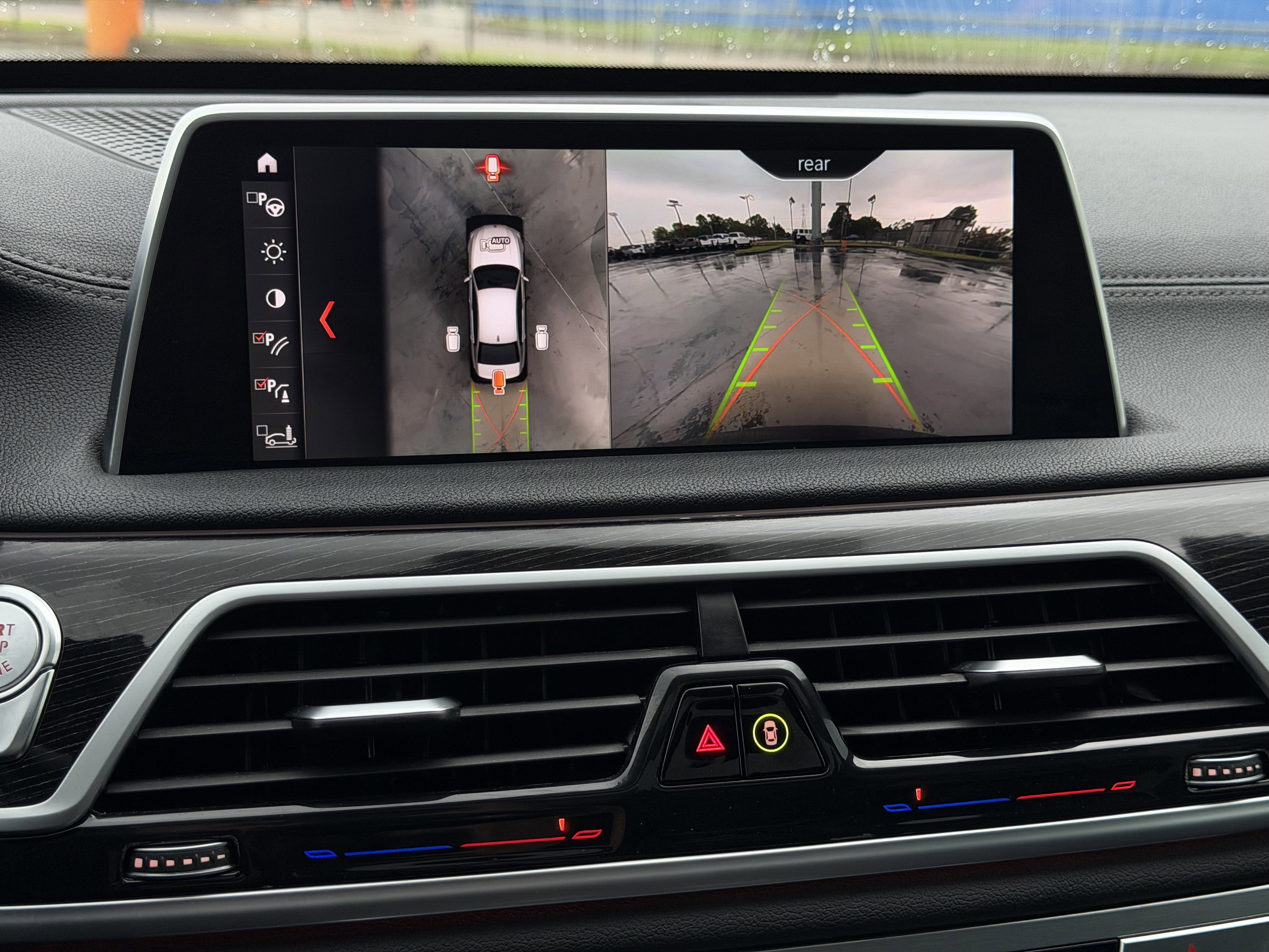 Used 2019 BMW 750i RWD image 27