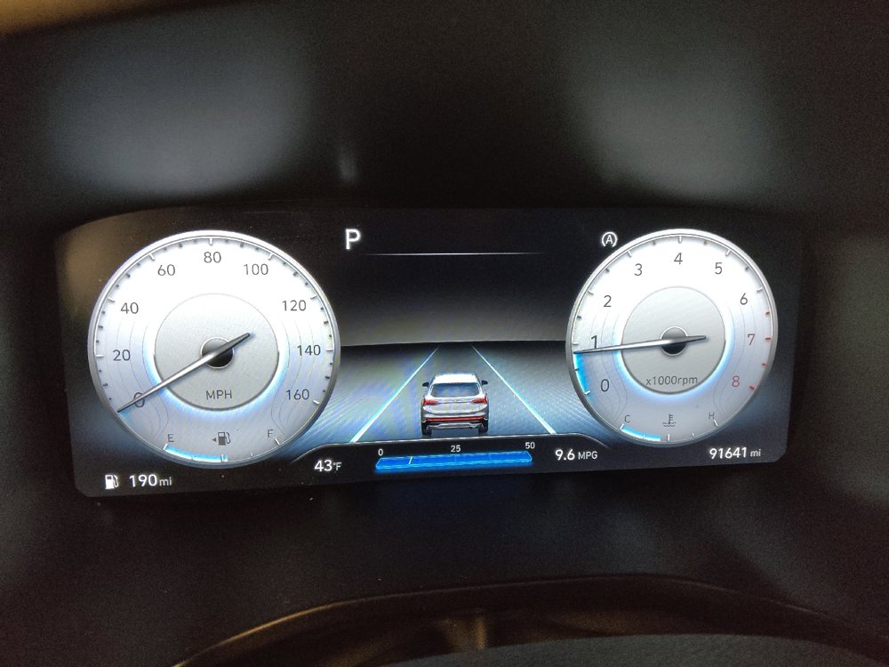 Used 2022 Hyundai Santa Fe Limited w/ Cargo Package image 23