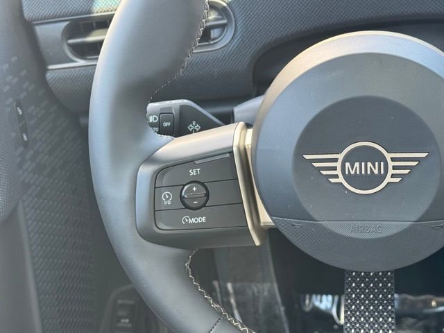 Certified 2025 MINI Cooper S image 21