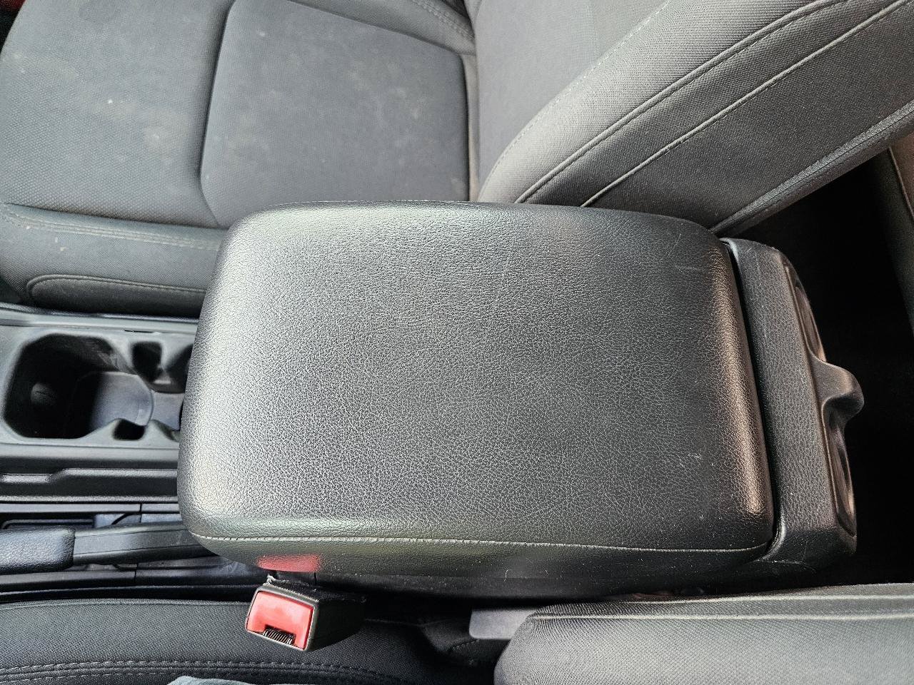 Used 2019 Jeep Wrangler Sport AWD/4WD image 44