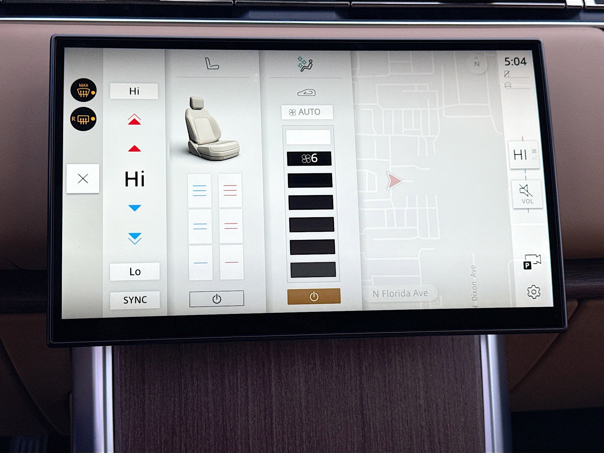 New 2026 Land Rover Range Rover SE image 33