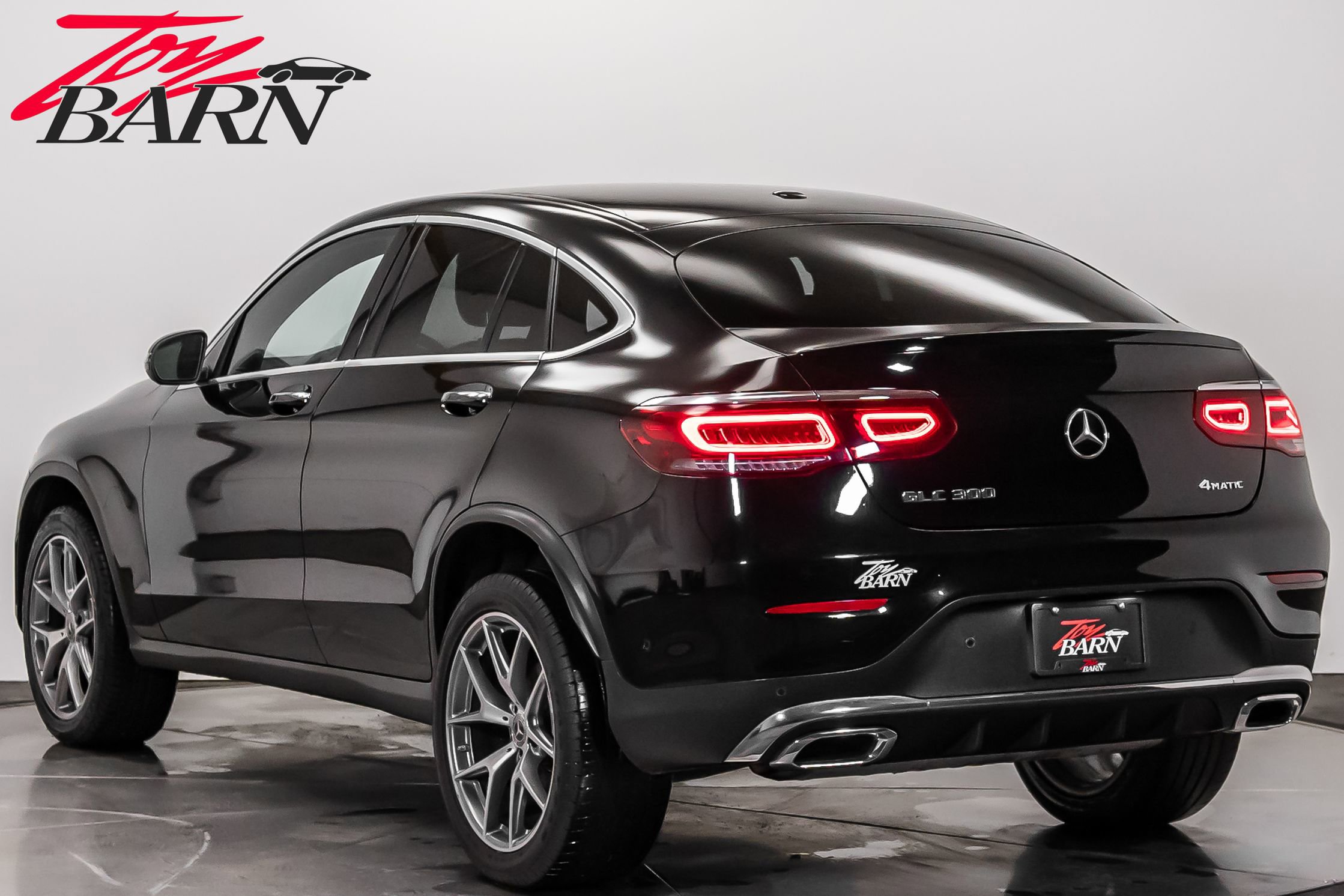 Used 2022 Mercedes-Benz GLC 300 4MATIC Coupe w/ AMG Line image 3