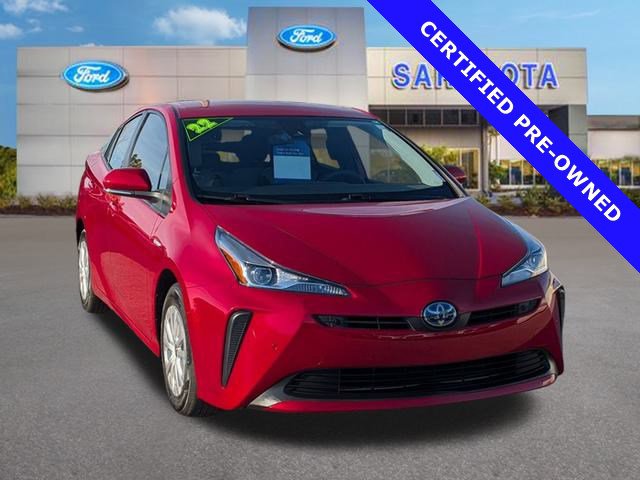 Used 2022 Toyota Prius LE image 1