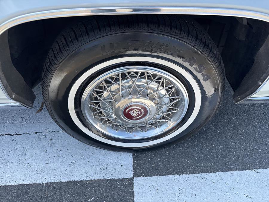 Used 1989 Cadillac Brougham image 13