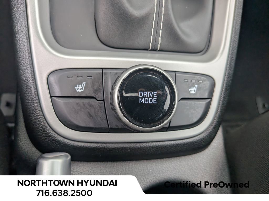 Certified 2026 Hyundai Venue SEL image 21