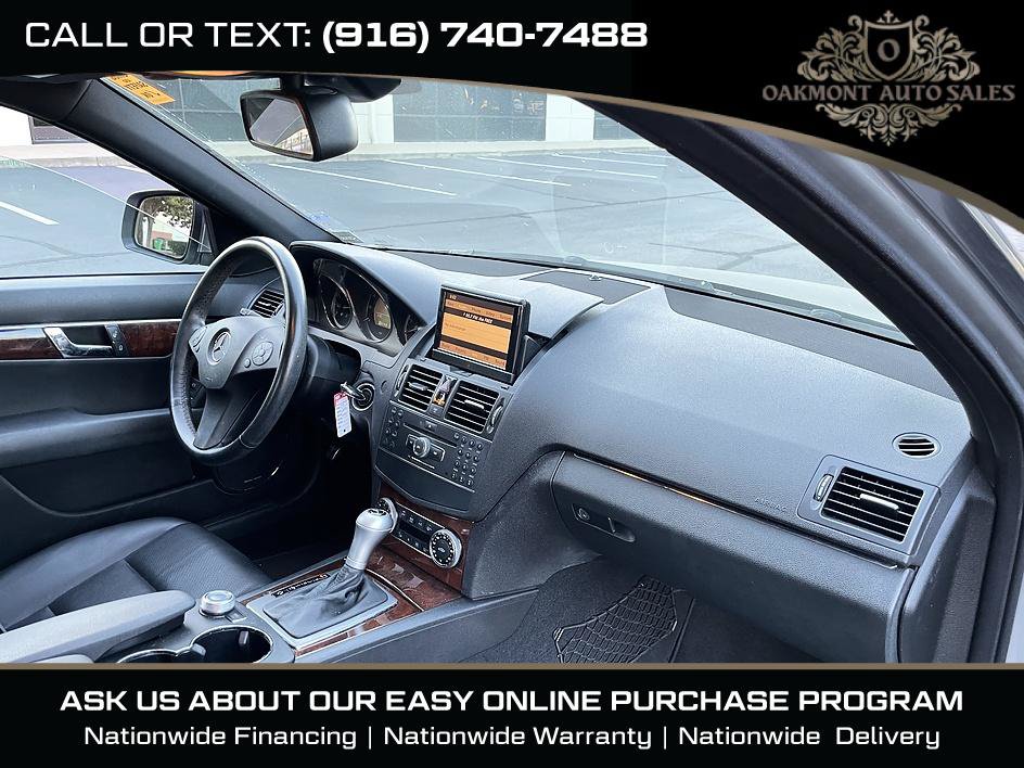 Used 2009 Mercedes-Benz C 300 Sedan image 11