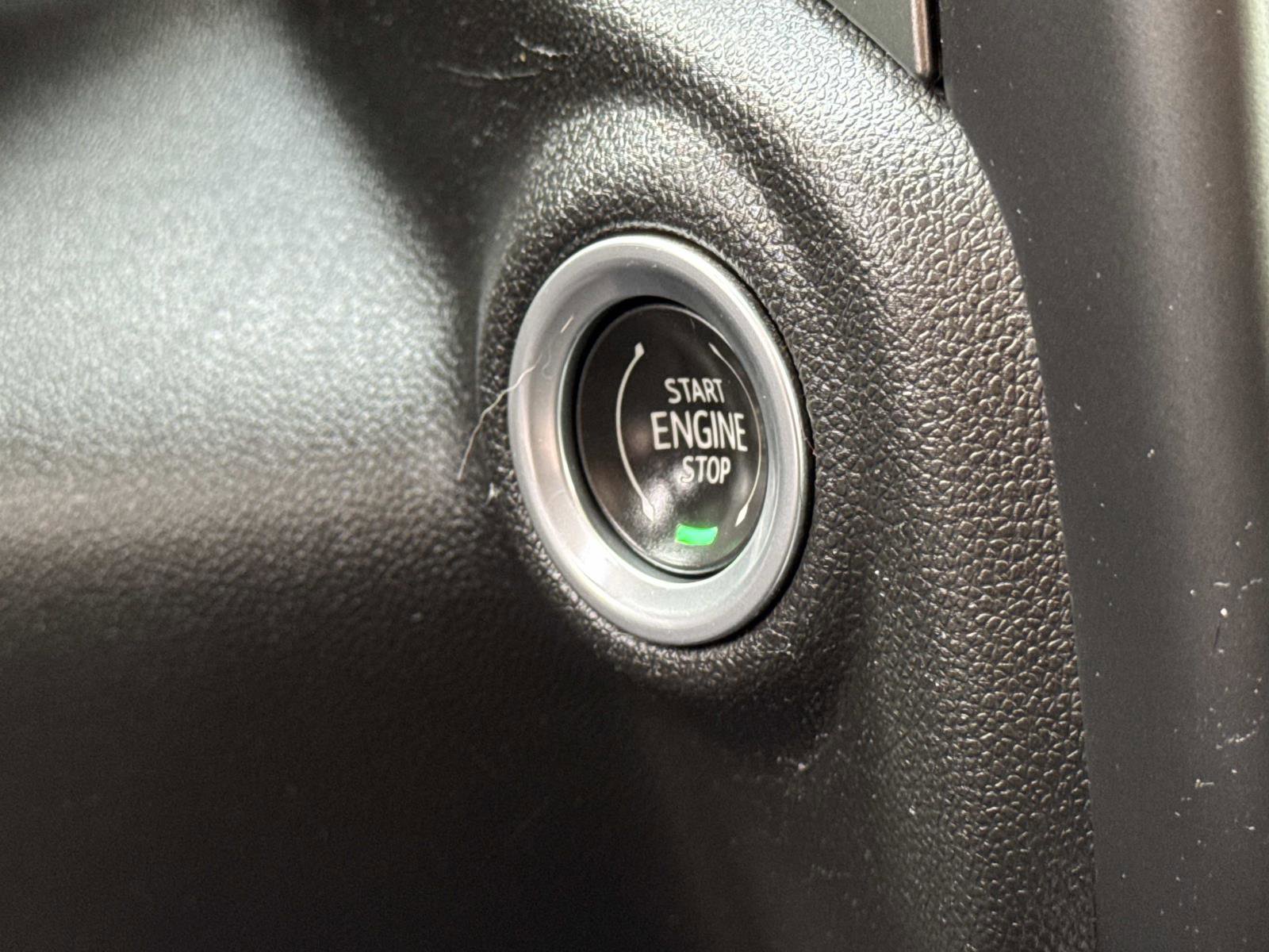 Used 2022 Chevrolet Silverado 1500 RST w/ Bed Protection Package image 6