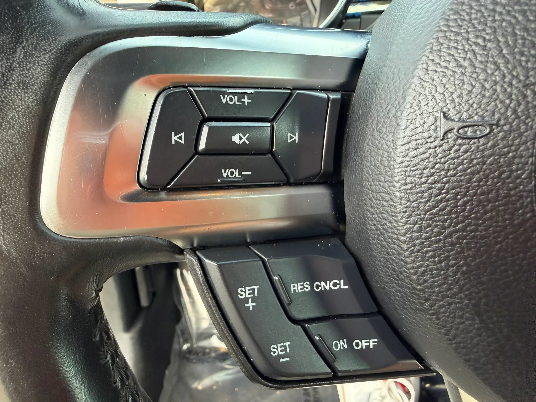 Used 2020 Ford Mustang Premium RWD image 18