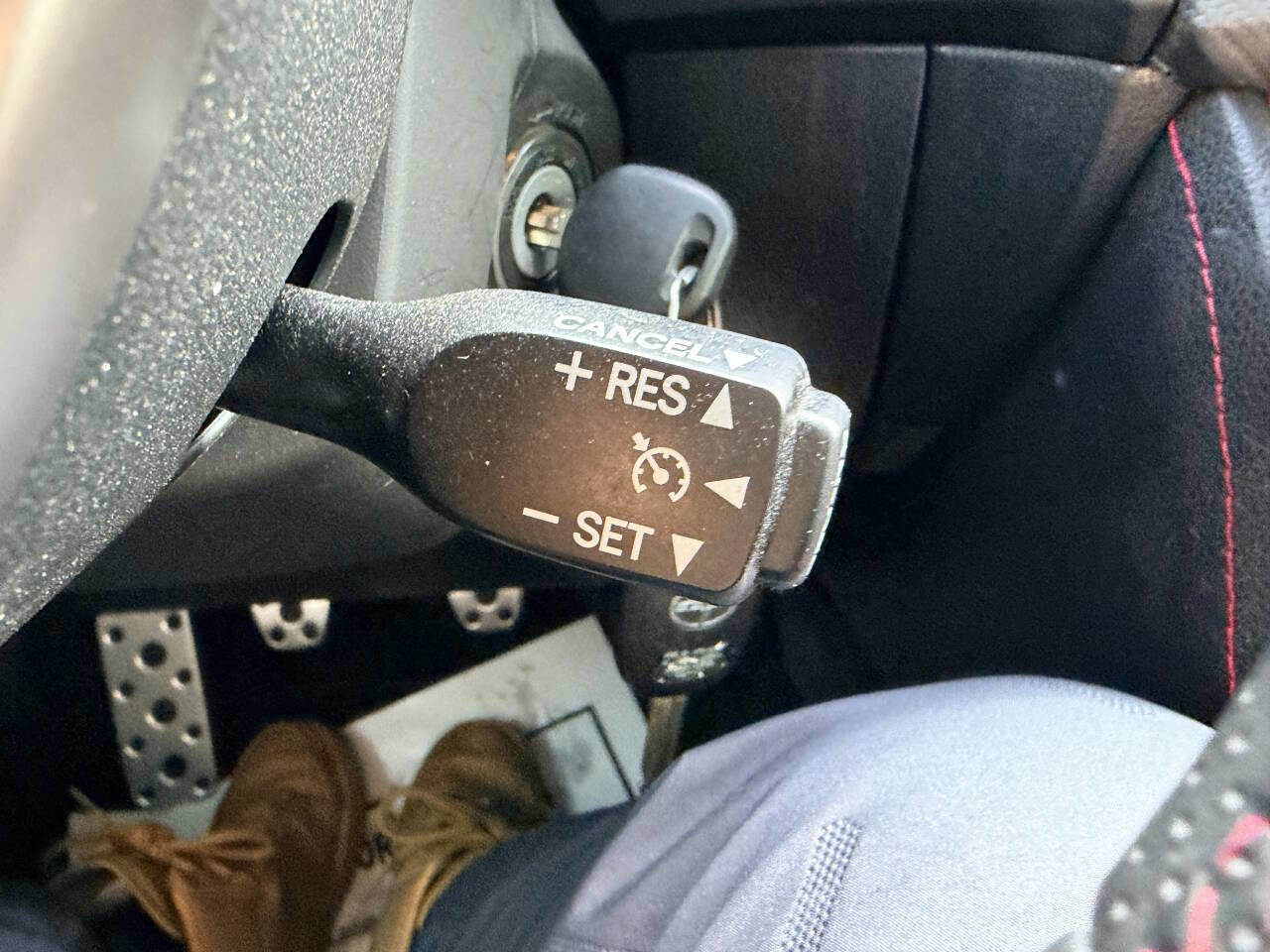 Used 2015 Scion FR-S Base 2dr Coupe 6M image 23