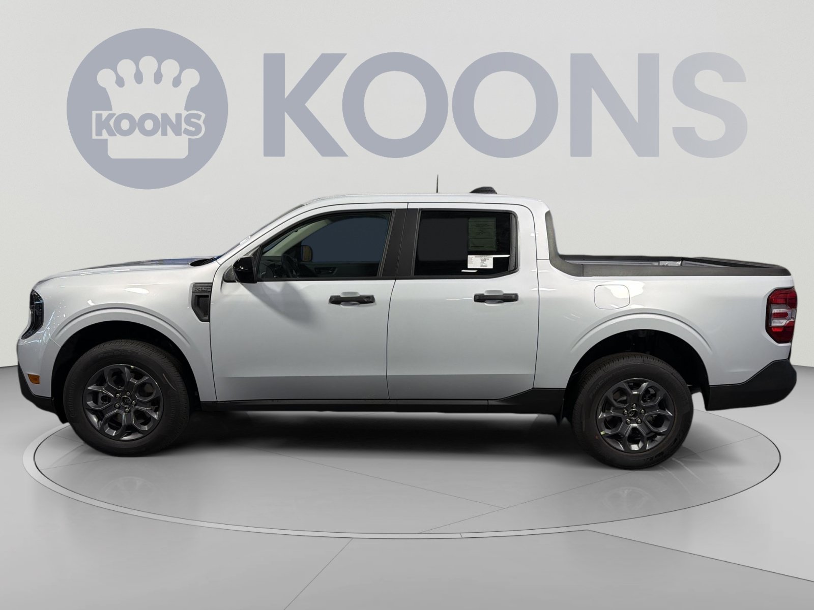 New 2026 Ford Maverick XLT w/ XLT Luxury Package AWD/4WD image 2