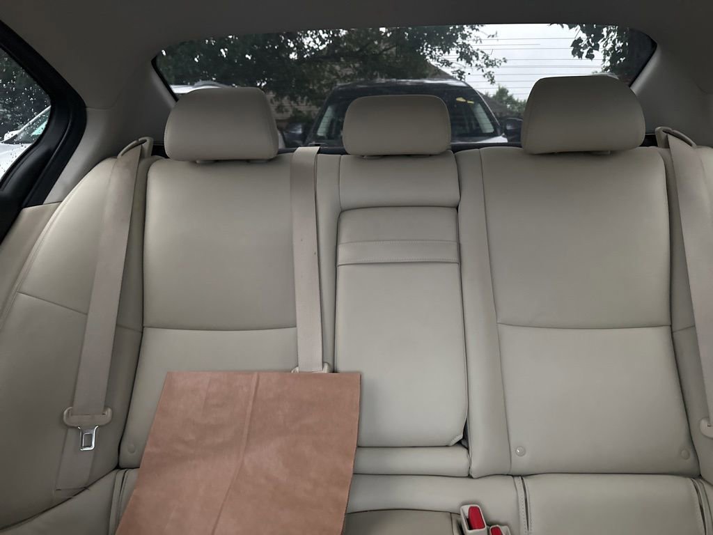 Used 2018 INFINITI Q50 Luxe w/ Essential Package (3.0T Luxe) AWD/4WD image 15