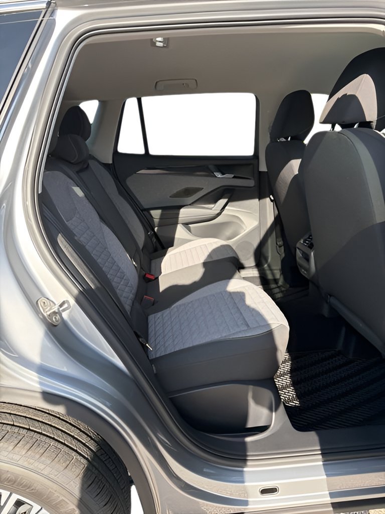 New 2026 Volkswagen Tiguan S AWD/4WD image 9