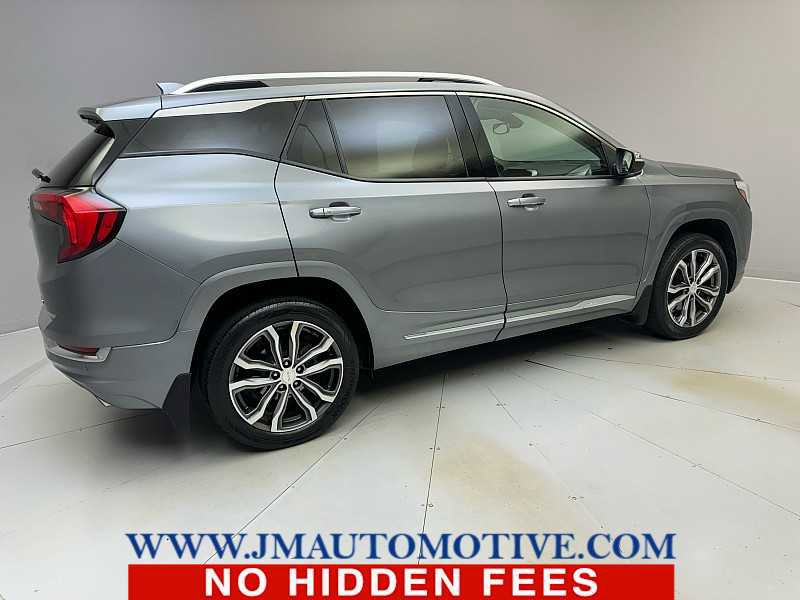 Used 2020 GMC Terrain Denali image 5