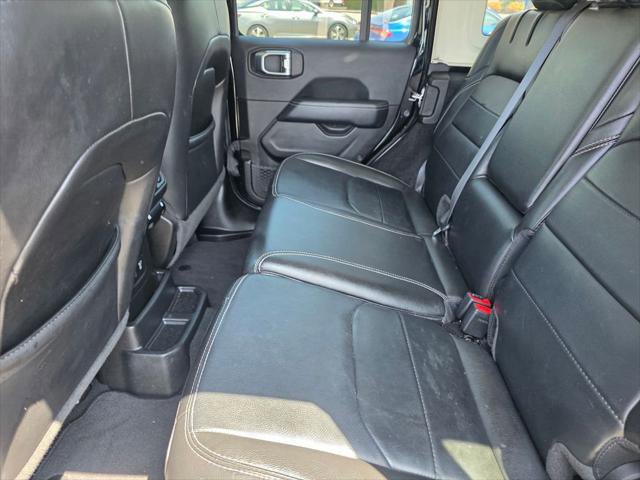 Certified 2023 Jeep Wrangler Unlimited Sahara AWD/4WD image 16