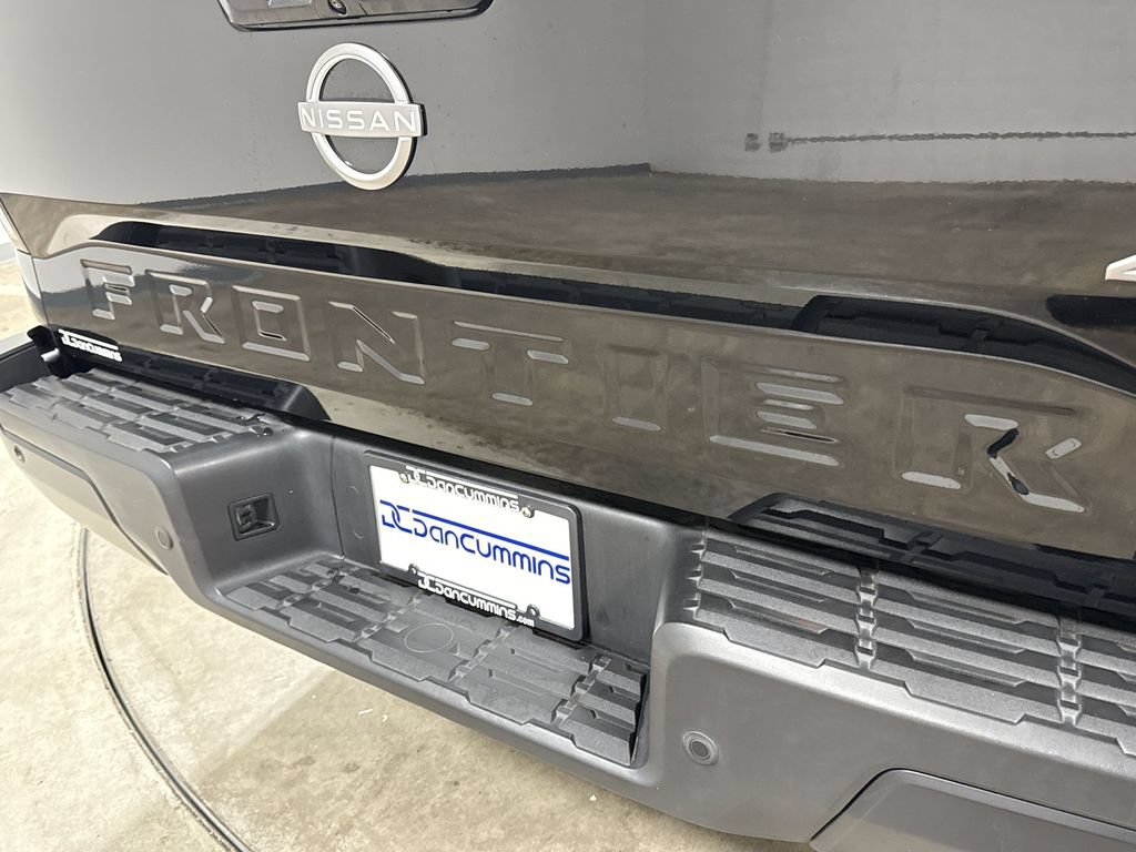 Used 2022 Nissan Frontier S w/ Technology Package AWD/4WD image 25