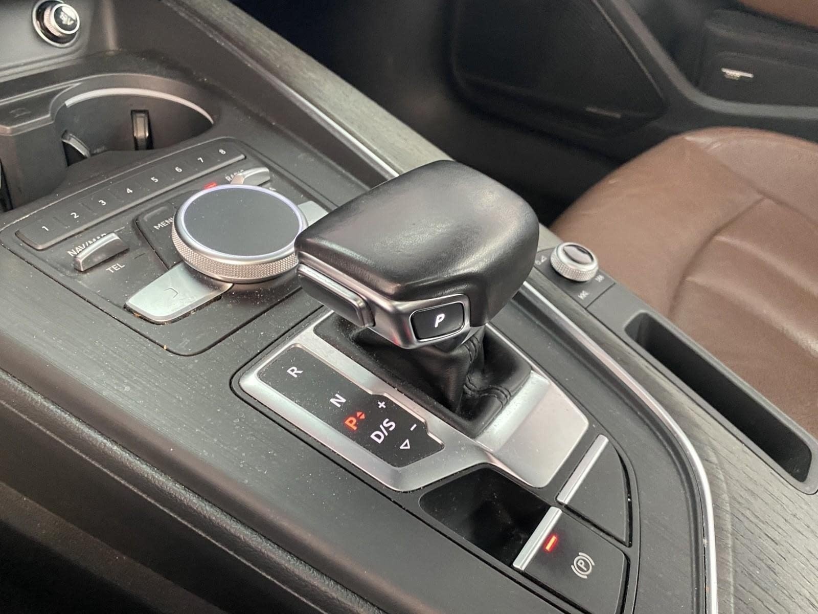 Used 2018 Audi A4 2.0T Premium Plus AWD/4WD image 24
