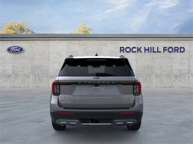 New 2026 Ford Explorer Active image 7