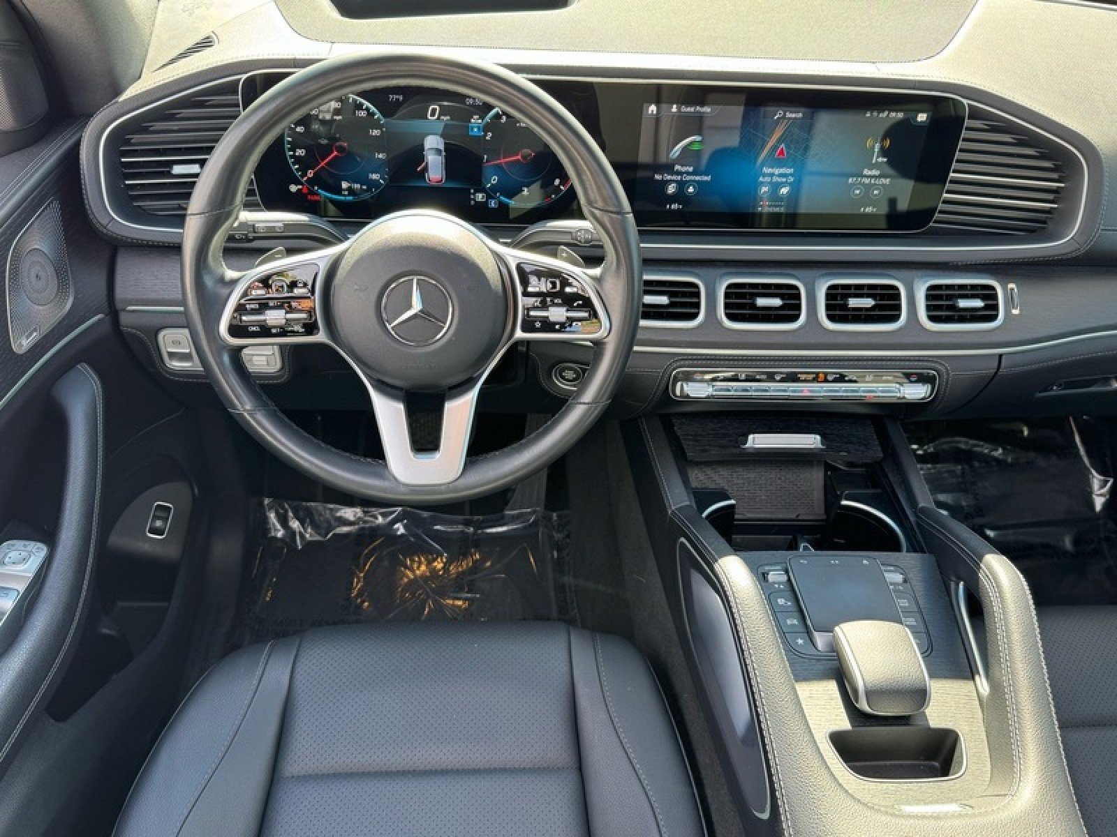 Certified 2023 Mercedes-Benz GLE 350 4MATIC w/ Premium Package image 18