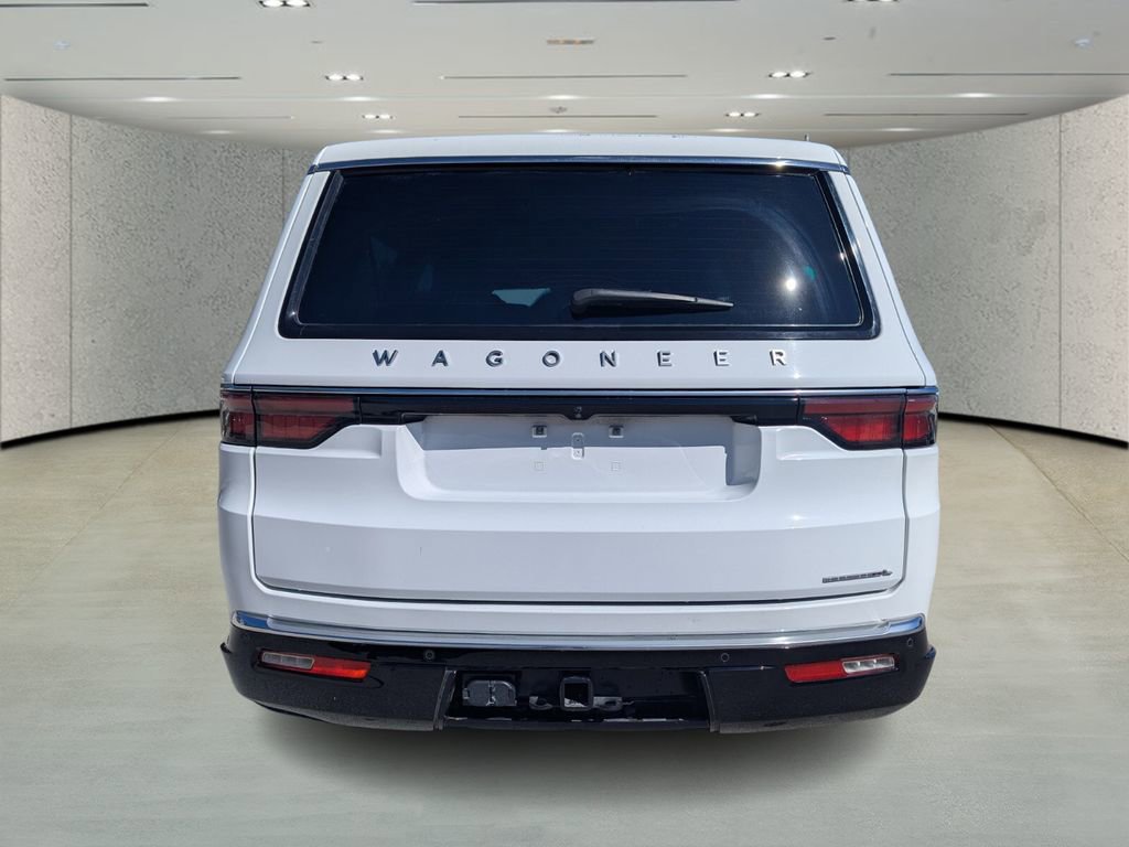 Used 2023 Jeep Wagoneer L Series II image 4