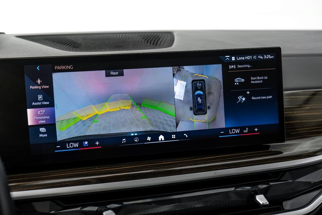 Used 2024 BMW X7 xDrive40i AWD/4WD image 23