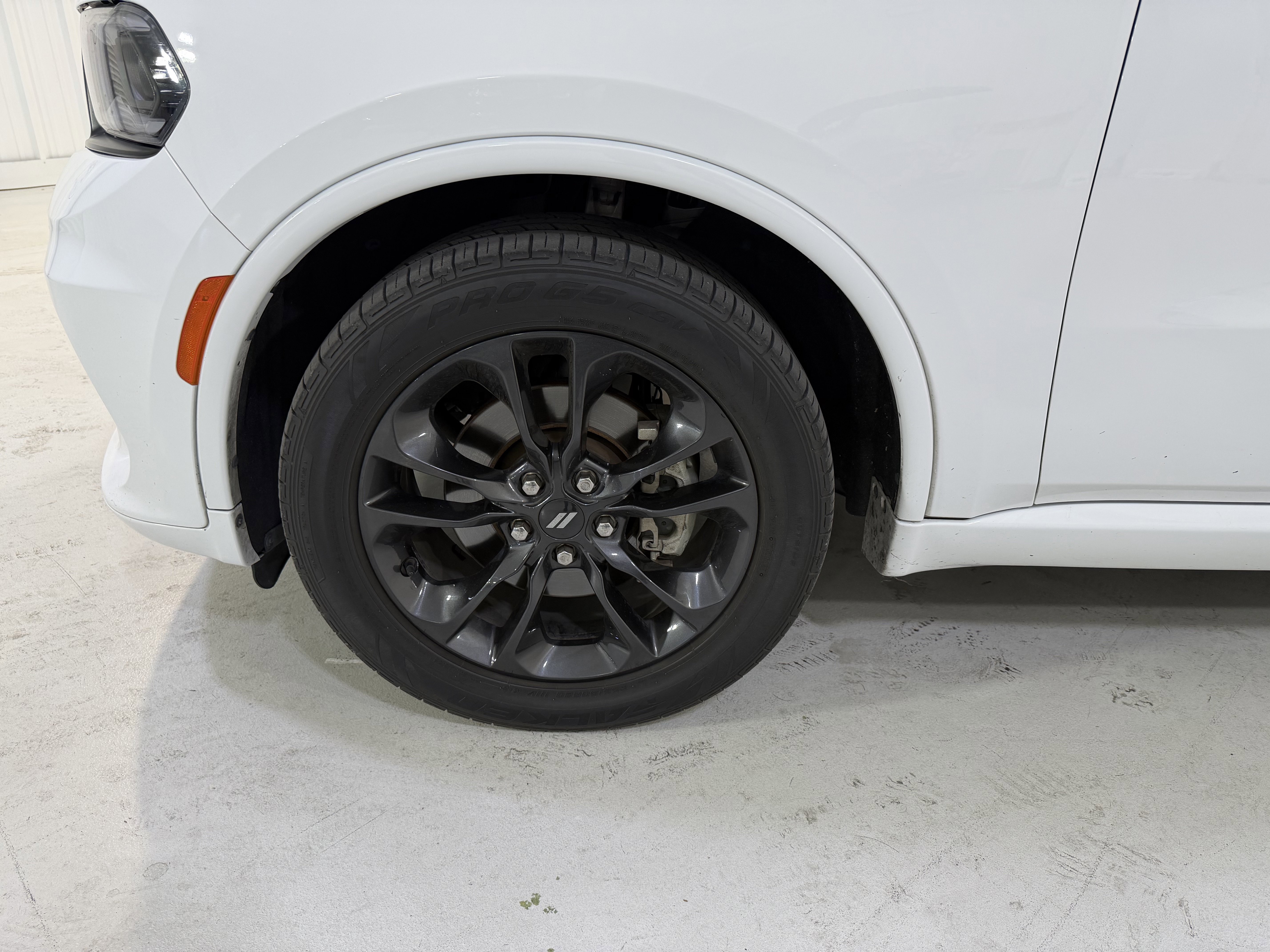 Used 2023 Dodge Durango GT image 9