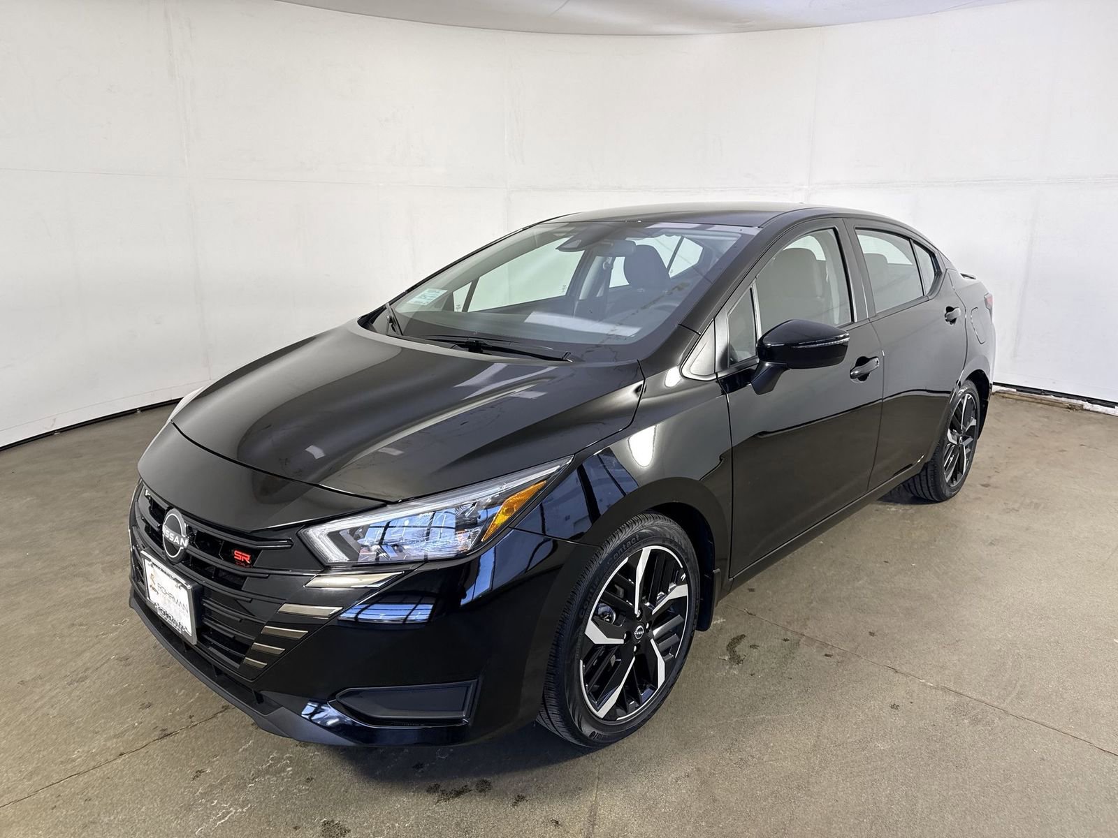 Certified 2025 Nissan Versa SR w/ Trunk Package image 23