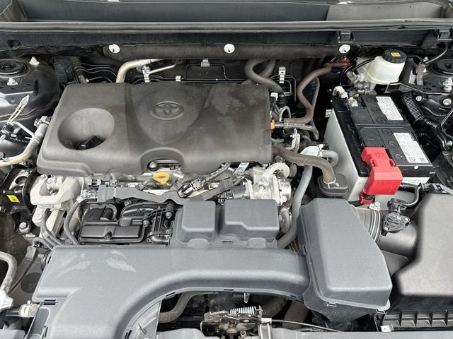 Used 2024 Toyota RAV4 XLE AWD/4WD image 26
