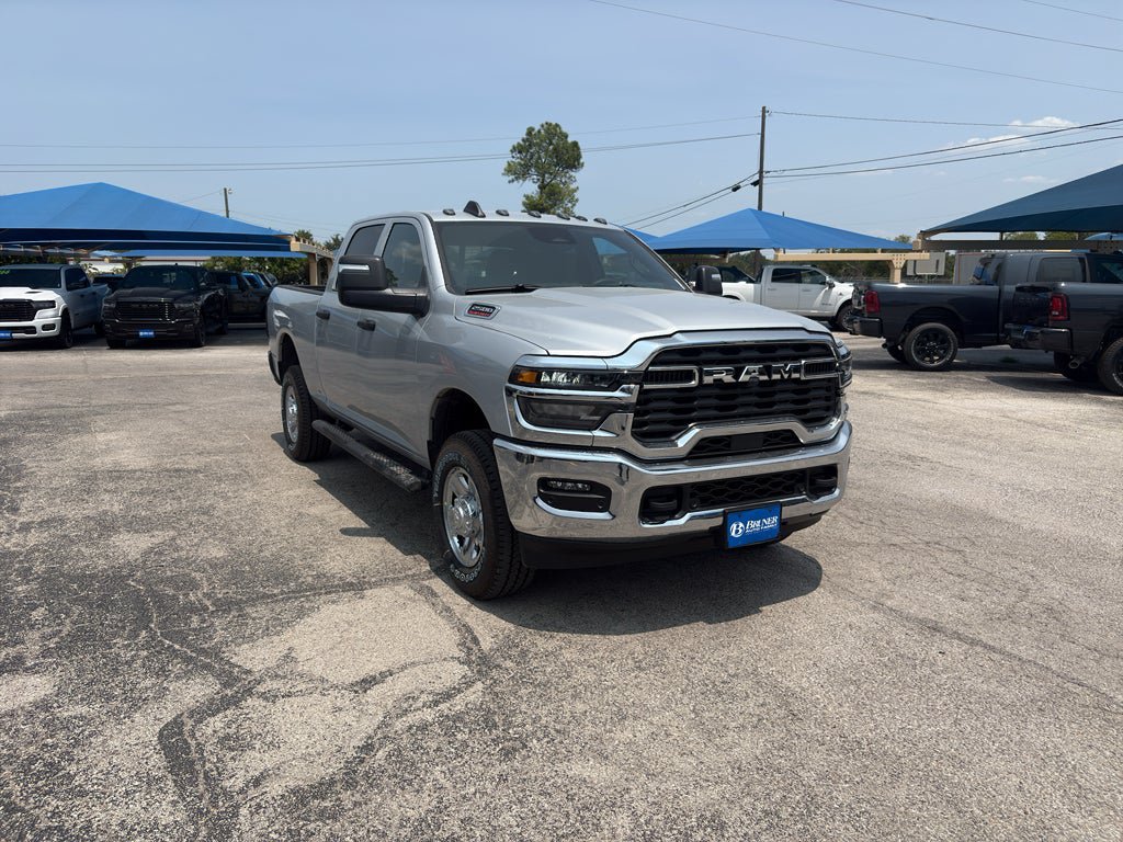 New 2026 RAM 2500 Tradesman AWD/4WD image 3
