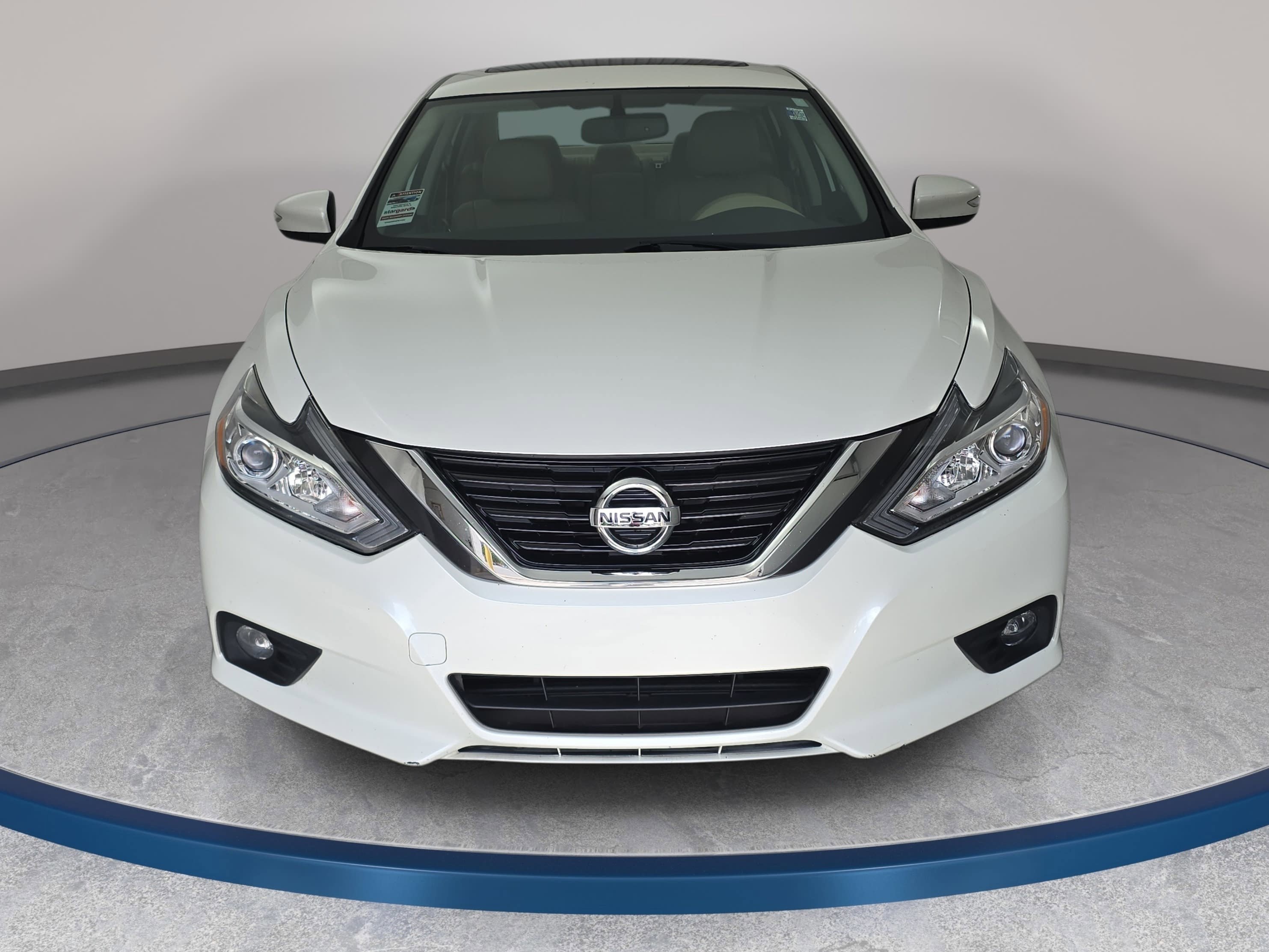 Certified 2018 Nissan Altima 2.5 SV w/ 2.5 SV Technology Package FWD image 2