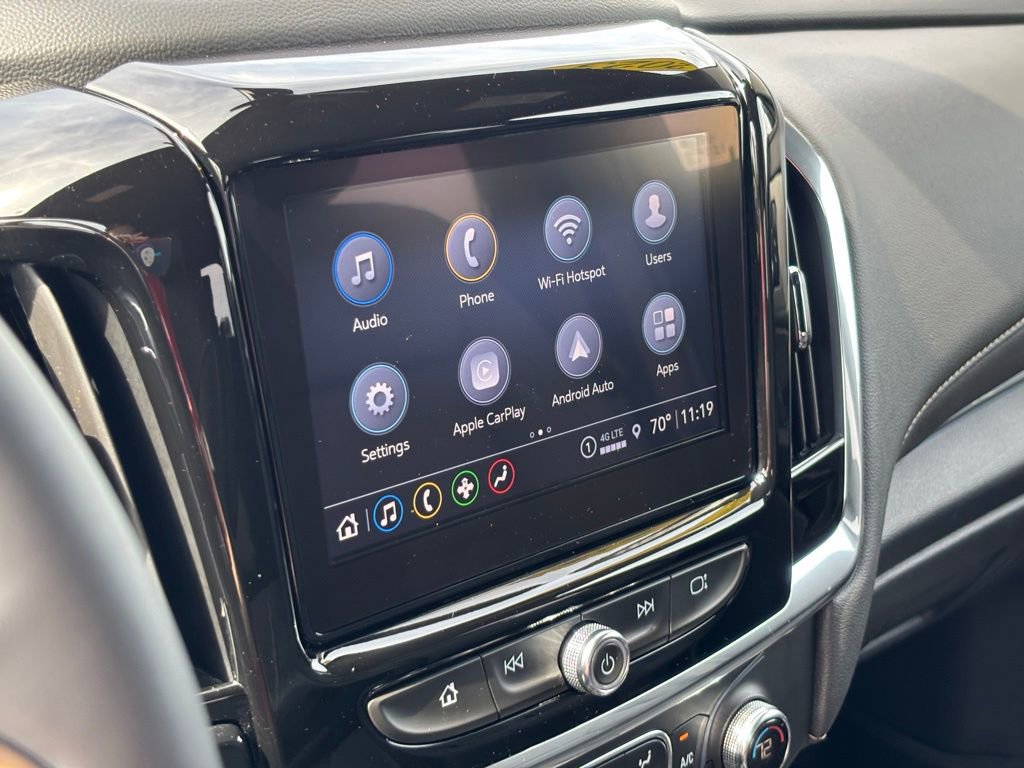 Used 2023 Chevrolet Traverse LT w/ LPO, Floor Liner Package FWD image 32