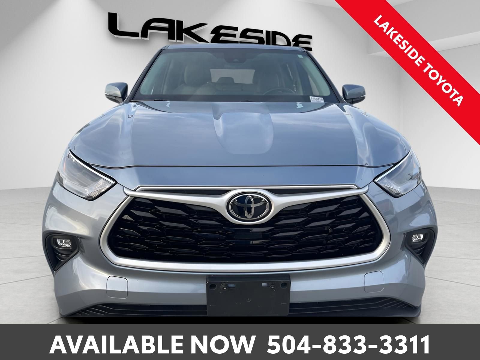 Used 2023 Toyota Highlander LE image 9