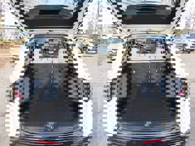 Used 2023 Honda HR-V EX-L image 11