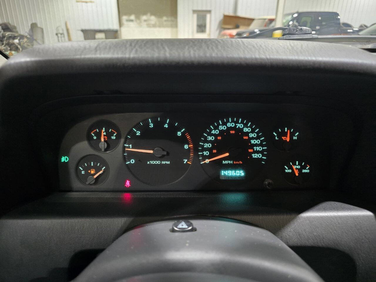 Used 2004 Jeep Grand Cherokee Laredo w/ Convenience Group image 35