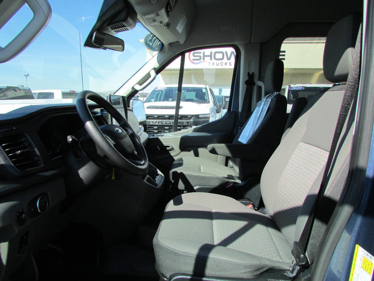 Used 2023 Ford Transit 350 XLT image 12