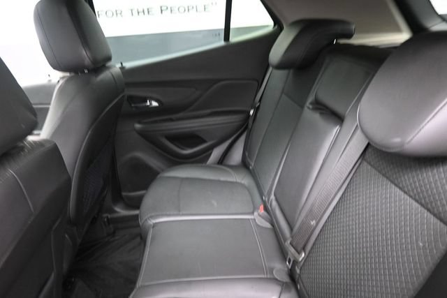 Used 2021 Buick Encore Preferred w/ Safety Package II AWD/4WD image 18